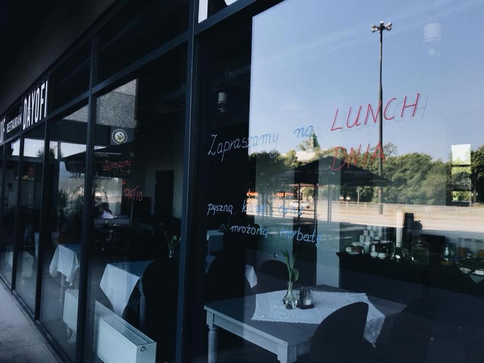 Apartament W Warszawie Dedykowany Parking Podziemny W Cenie, Wifi, Blisko Centrum New Apartment In Warsaw Finished To A High Specification Fitted Out To A High Standard On The 7Th Floor, Wifi, Underground Parking Price Included Esterno foto